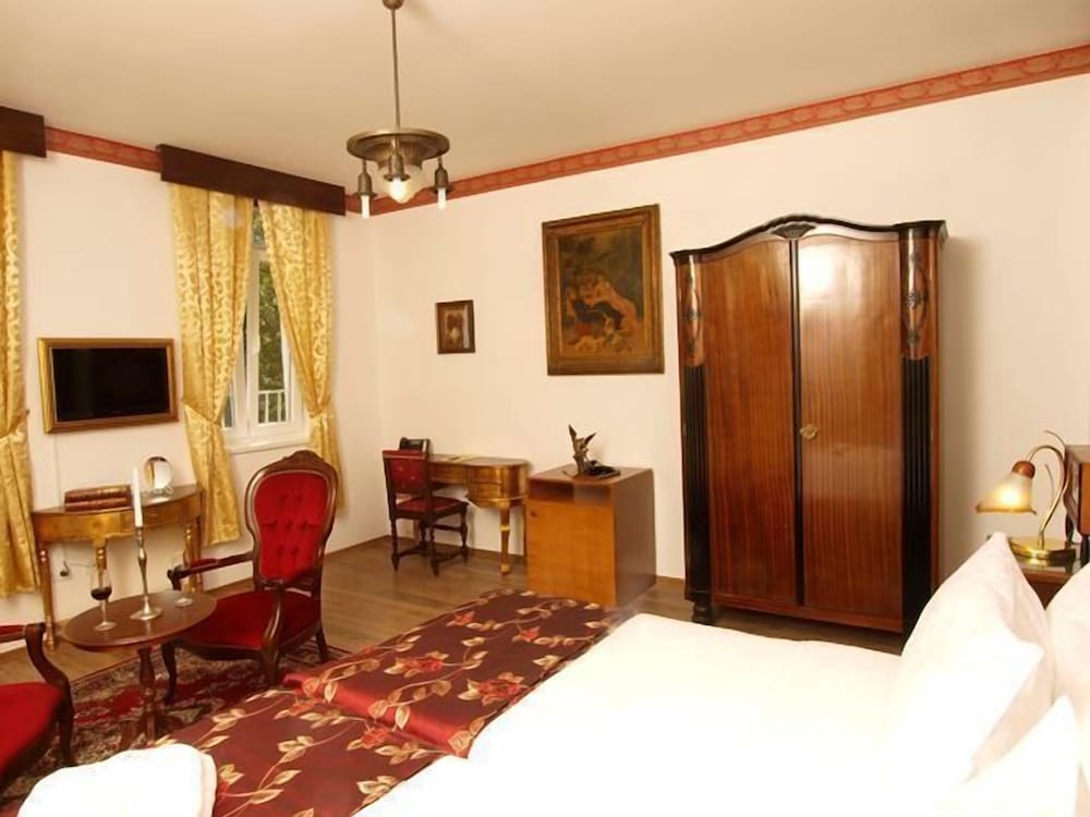 Фото Hotel Puntijar