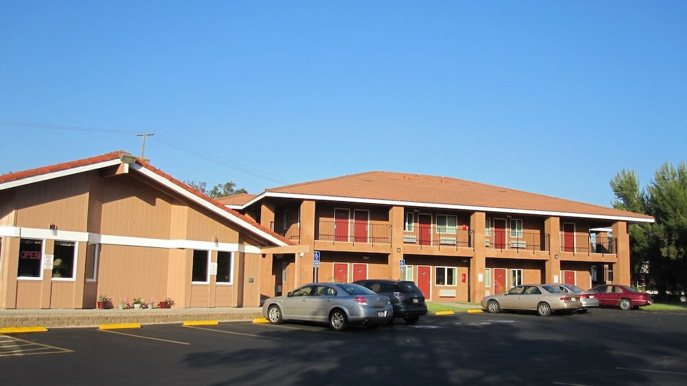 Фото Rancho California Inn