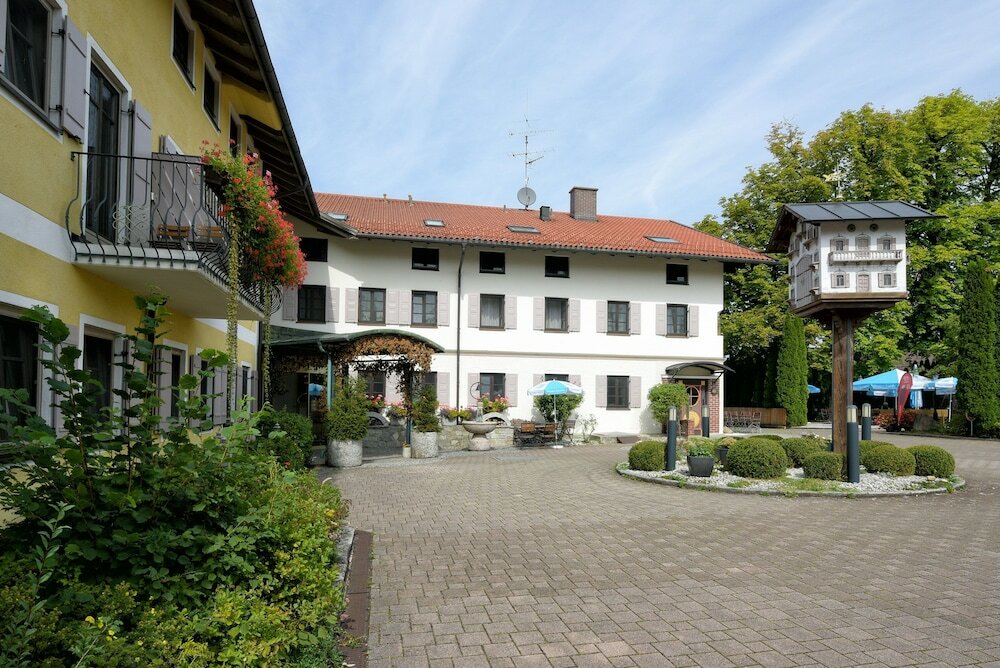 Фото Hotel Neuwirt