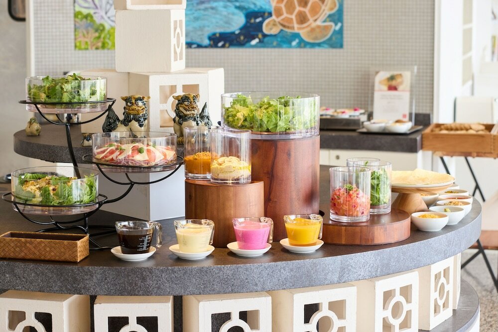 Фото Naha Tokyu REI Hotel