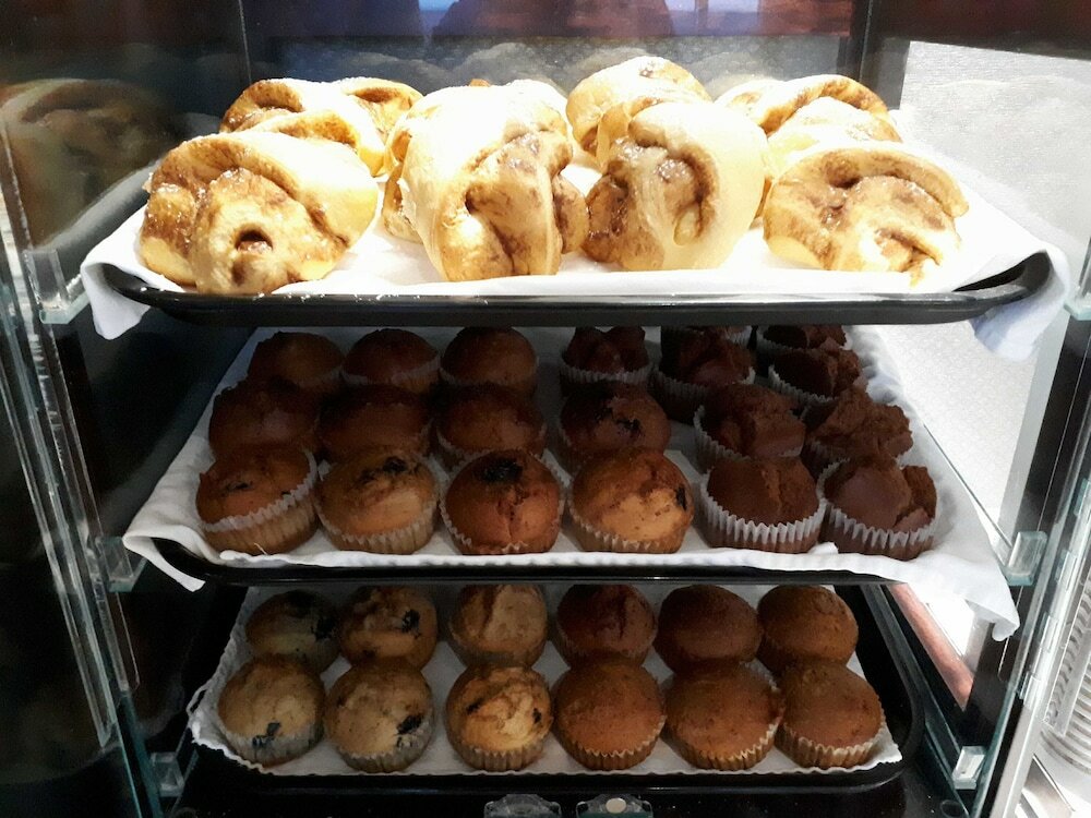 Фото Liberty Suites Hotel