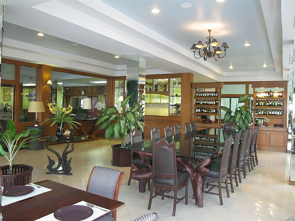 Фото Mae Pim Resort Hotel