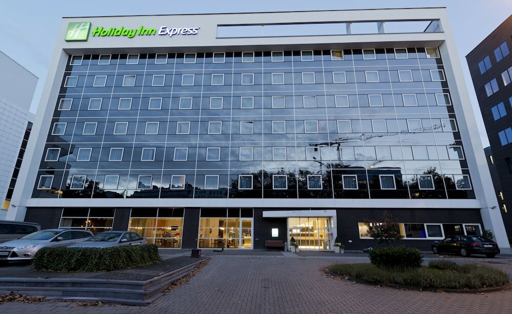 Фото Holiday Inn Express Antwerp City-North, an Ihg Hotel
