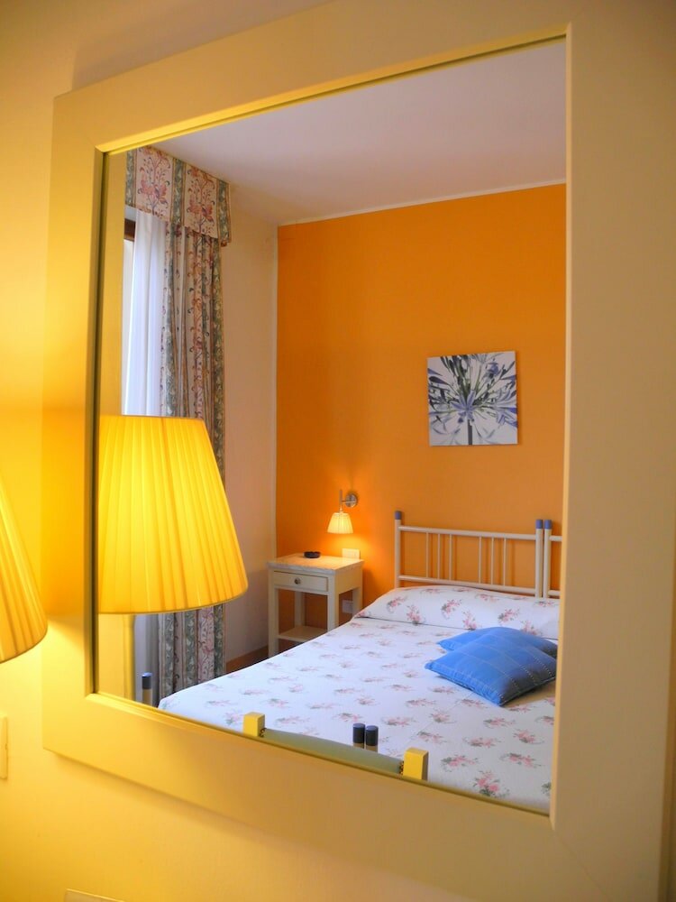 Фото Hotel Le Renaie