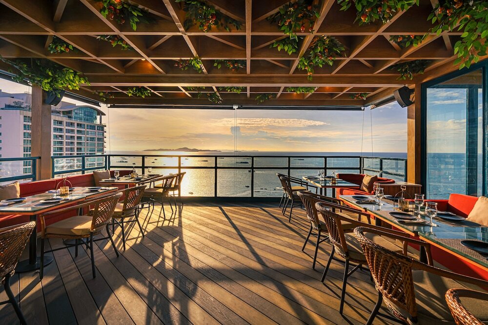 Фото Mytt Hotel Pattaya