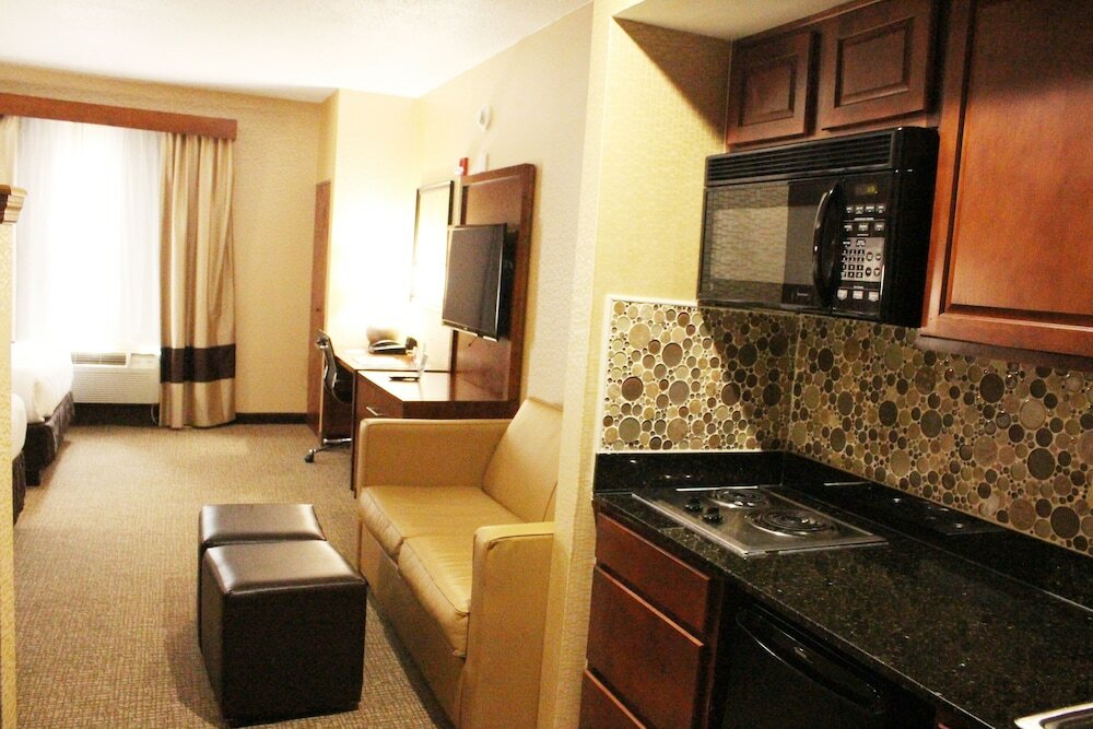 Фото Quality Suites Nyc Gateway