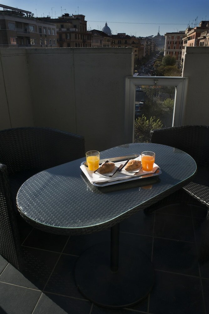 Фото Twenty One Hotel