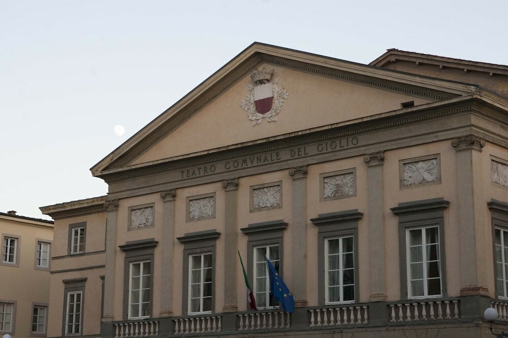 Фото Hotel Universo Lucca