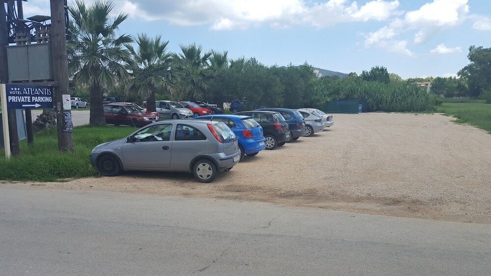 Фото Atlantis Hotel