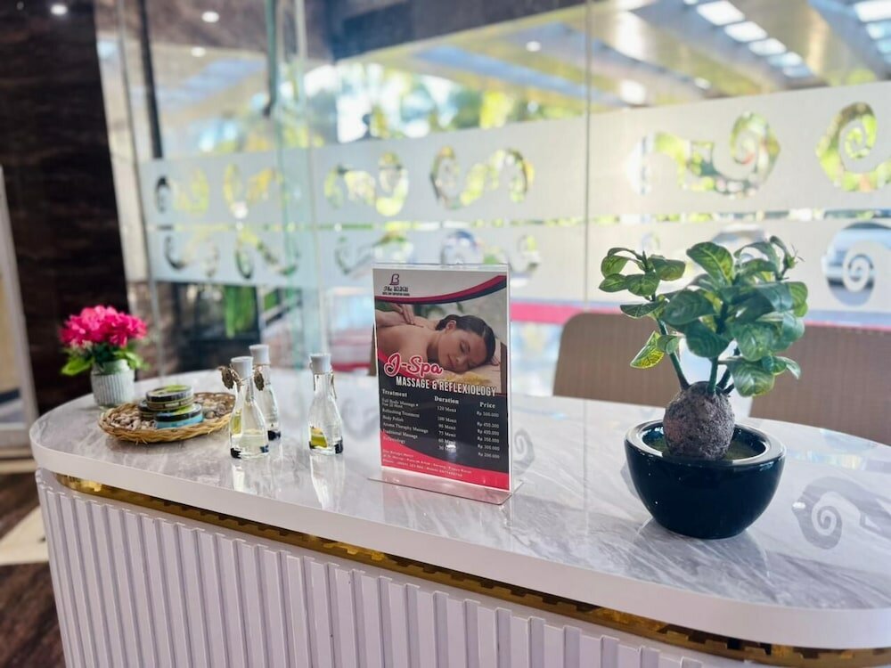 Фото The Belagri Hotel and Convention