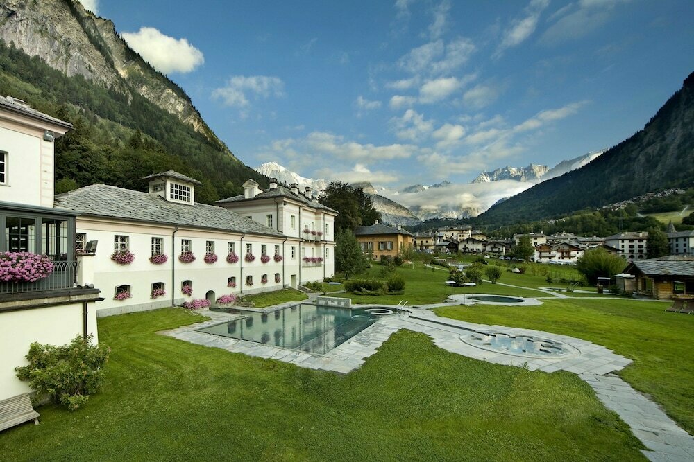 Hotel Maison Du-Noyer, Aosta Valley, photo