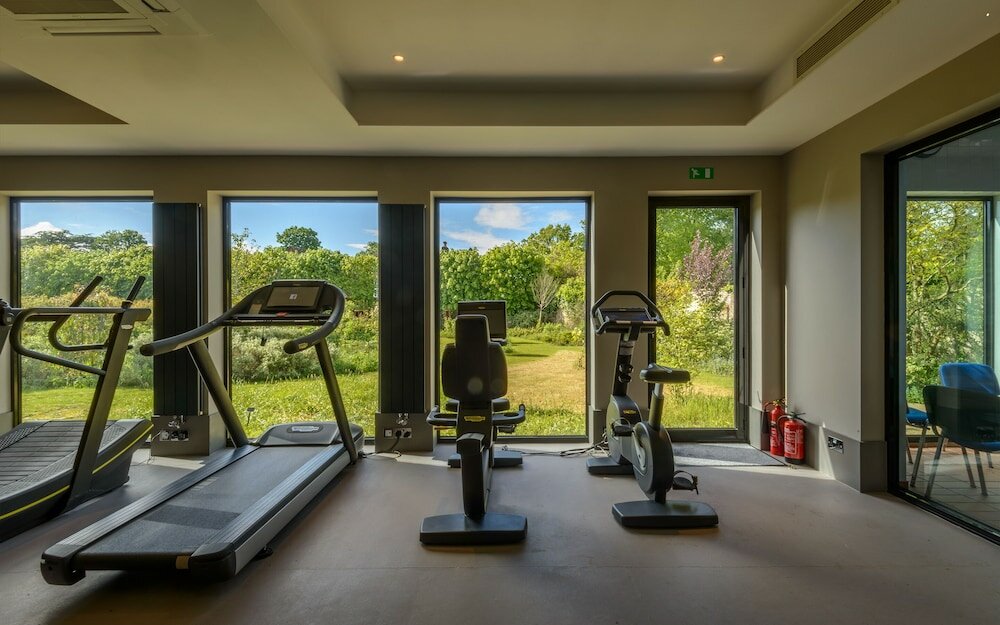 Фото Warren House