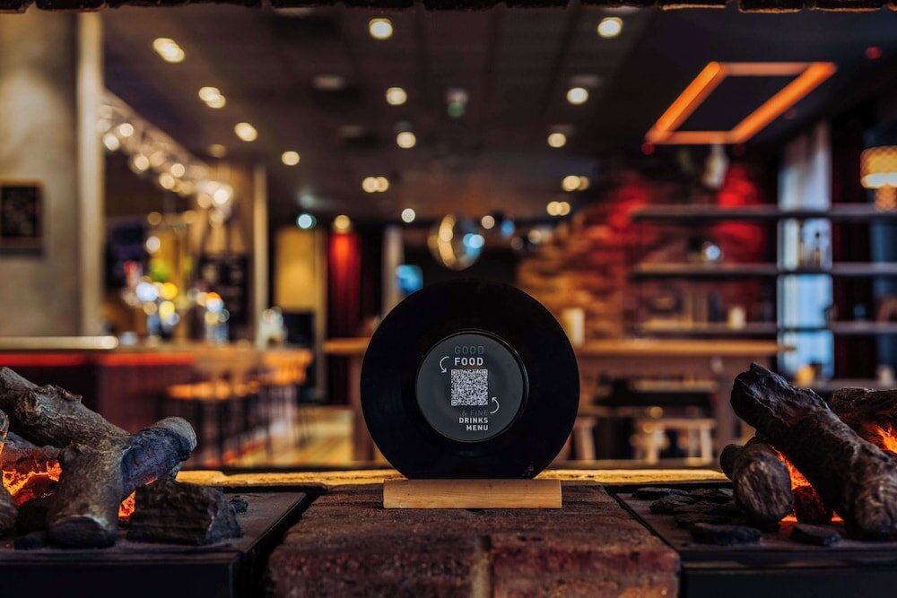 Фото Pentahotel Reading