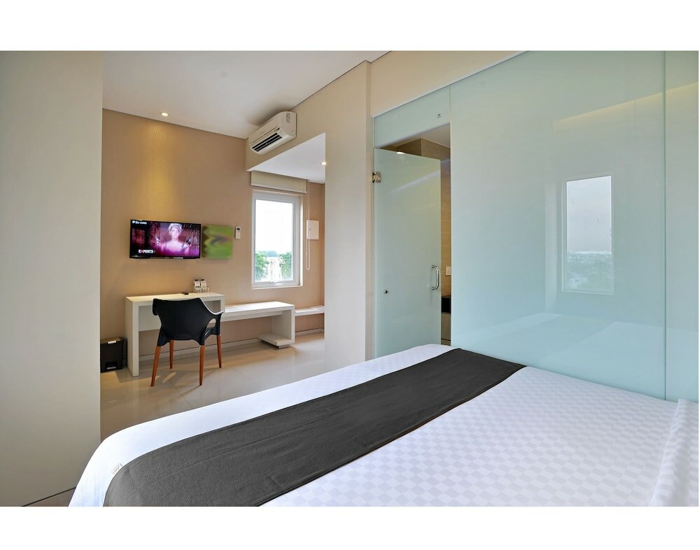 Фото The Life Hotels