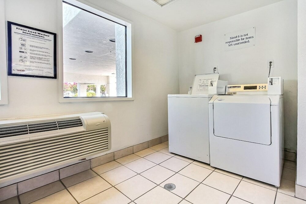 Фото Motel 6 Sunnyvale, Ca - North