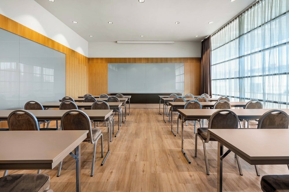 Фото Ac Hotel Diagonal L'Illa by Marriott