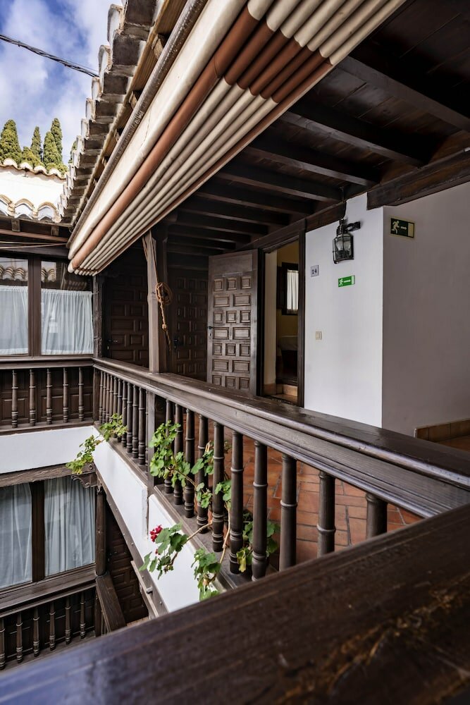 Фото Casa del Capitel Nazari Hotel