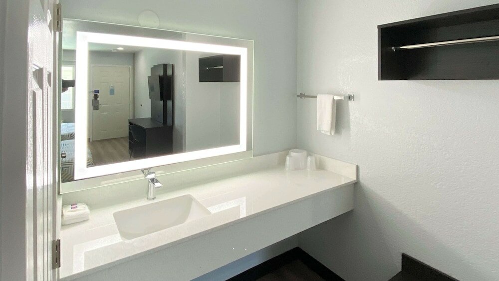 Фото Motel 6 Costa Mesa Ca