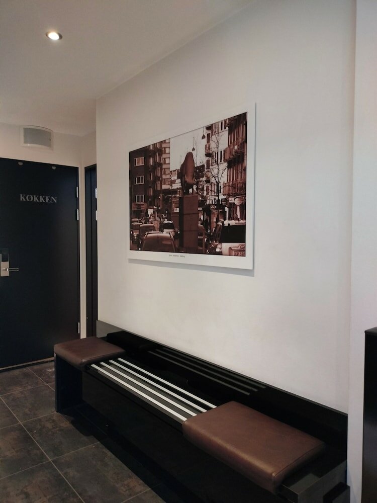 Фото Hotel Jomfru Ane