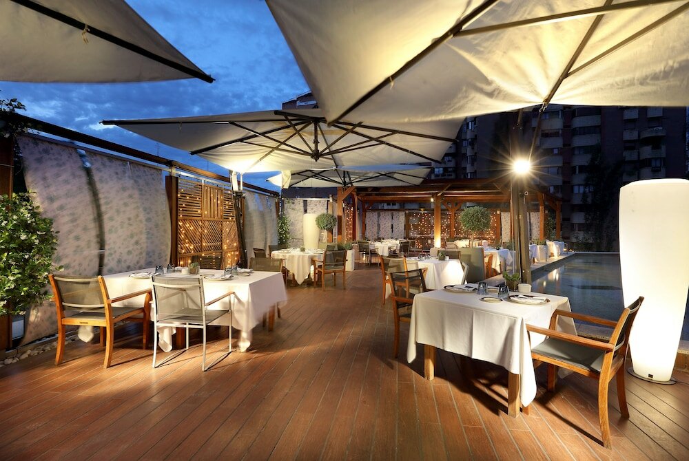 Фото Eurostars Suites Mirasierra