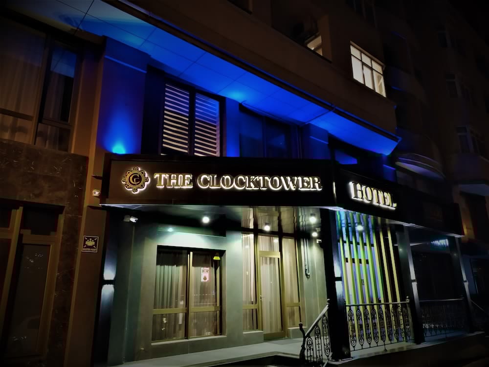 Фото The Clocktower Hotel