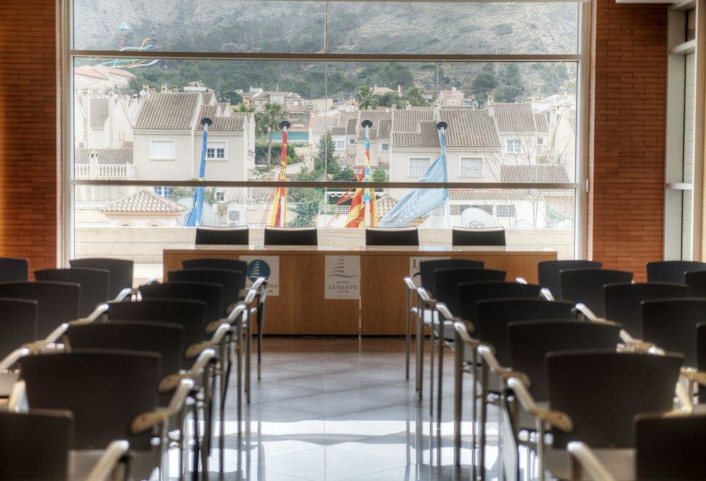 Фото 104254502792