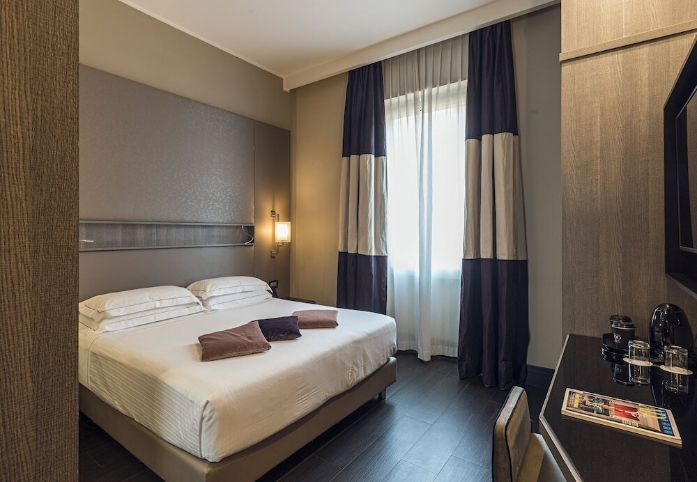 Фото Rome Life Hotel