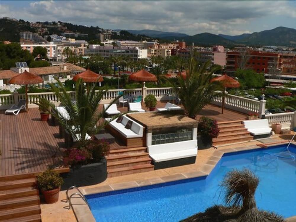 Фото Hotel Boutique Bon Repos - Adults Only