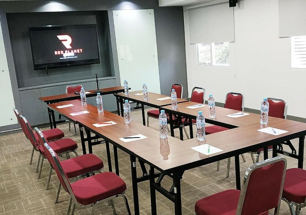 Фото Red Planet Solo