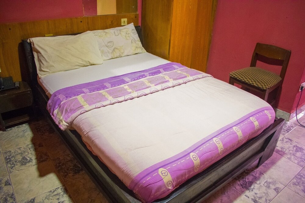 Фото Divine Fountain Agidingbi