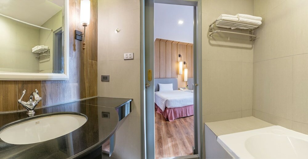 Фото Royal Rattanakosin Hotel