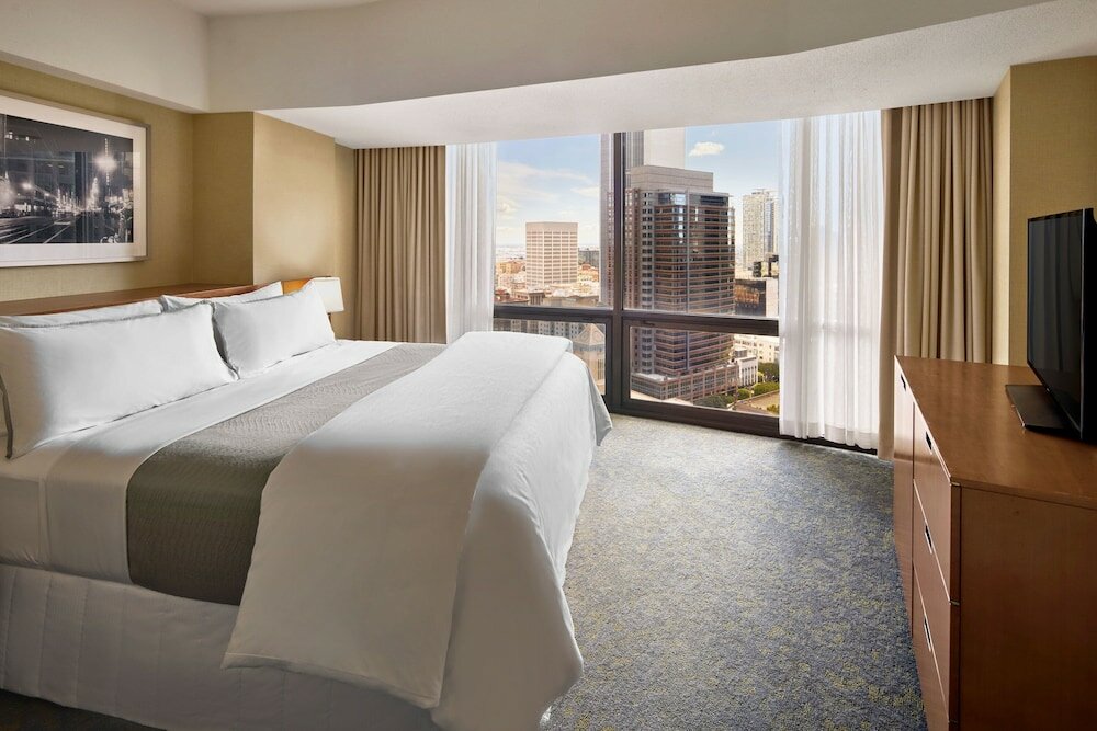 Фото The Westin Bonaventure Hotel & Suites Los Angeles