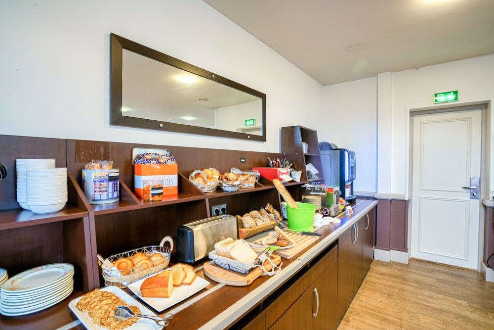 Фото Campanile Orleans Centre Gare