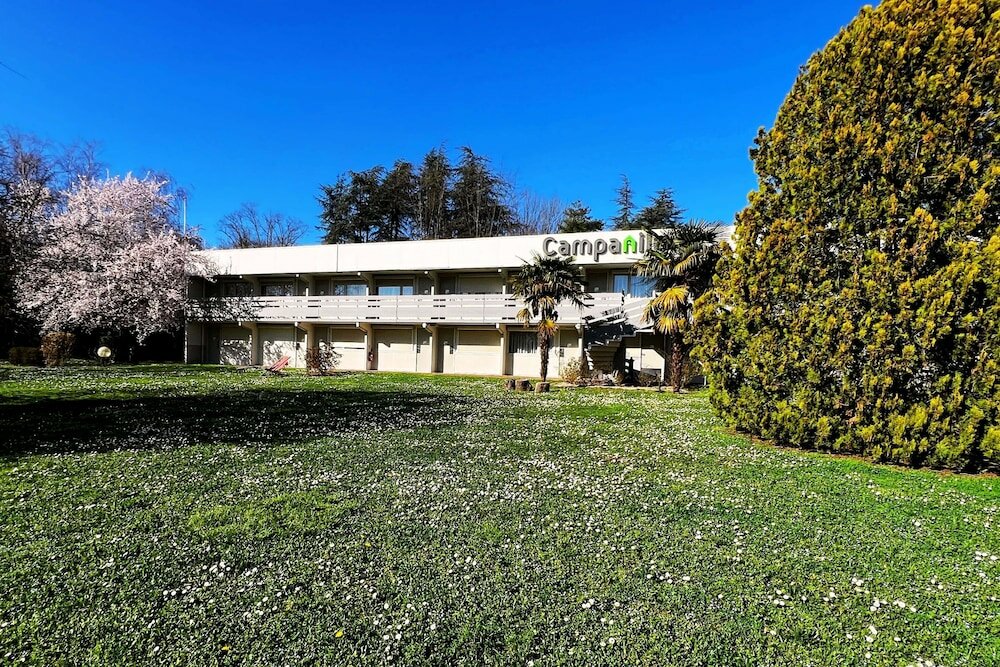 Фото Campanile Lyon Nord