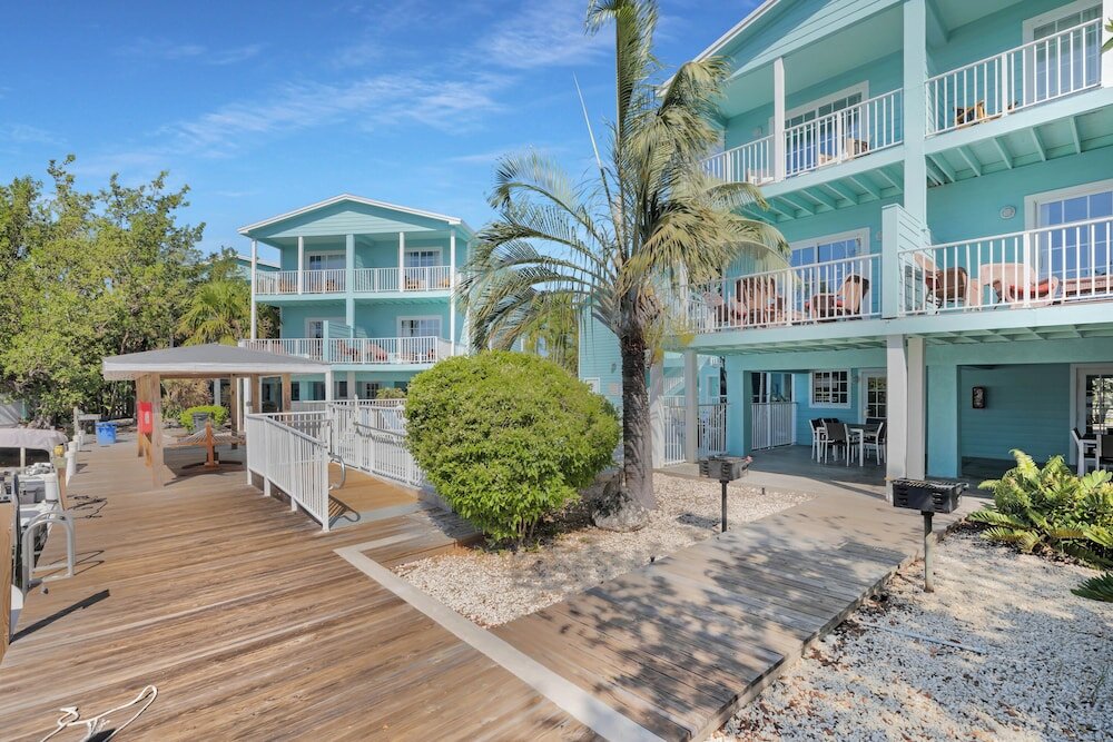 Фото Lime Tree Bay Resort