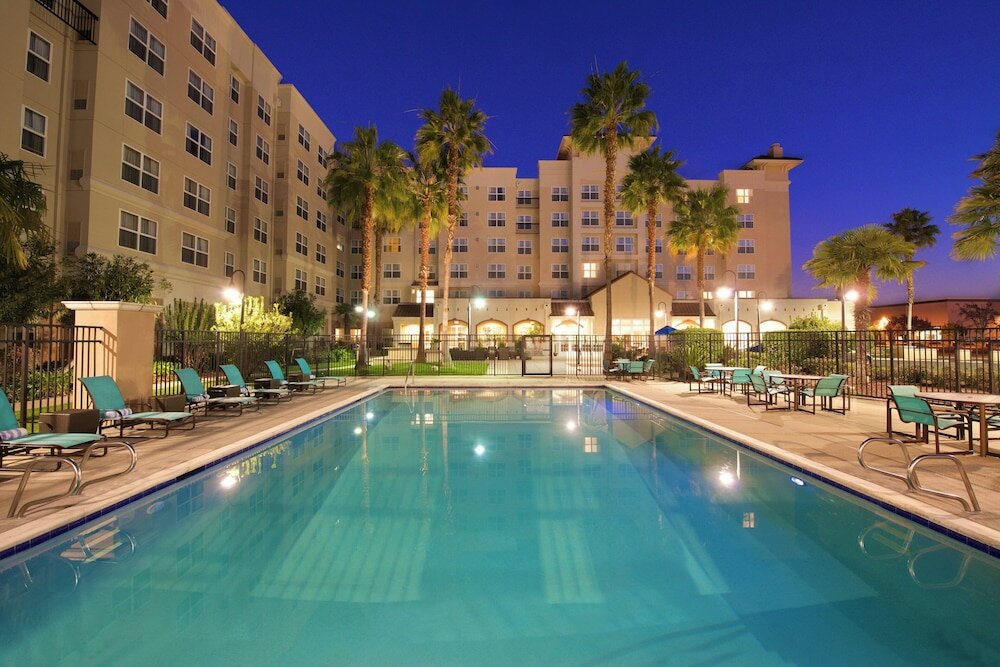 Фото Residence Inn by Marriott Newark Silicon Valley