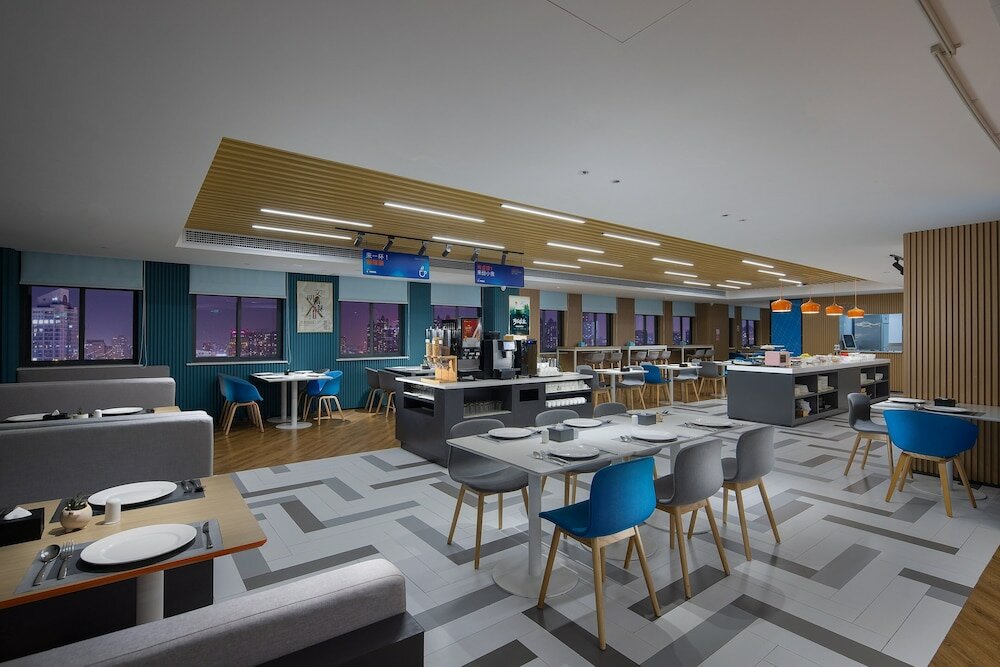 Фото Holiday Inn Express Changsha South Railway Station, an Ihg Hotel