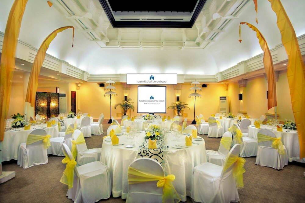 Фото Hotel Nikko Bali Benoa Beach