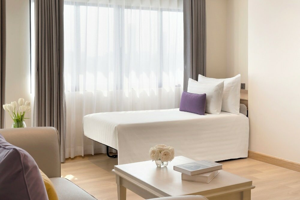 Фото Centre Point Sukhumvit 10