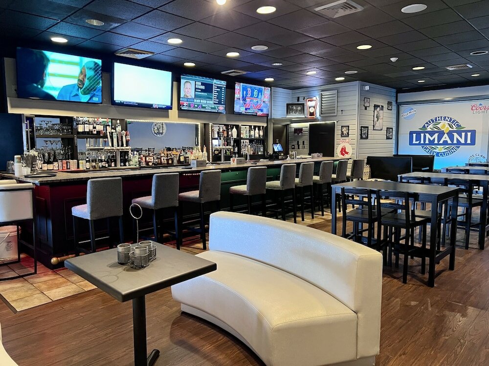 Фото Falmouth Inn