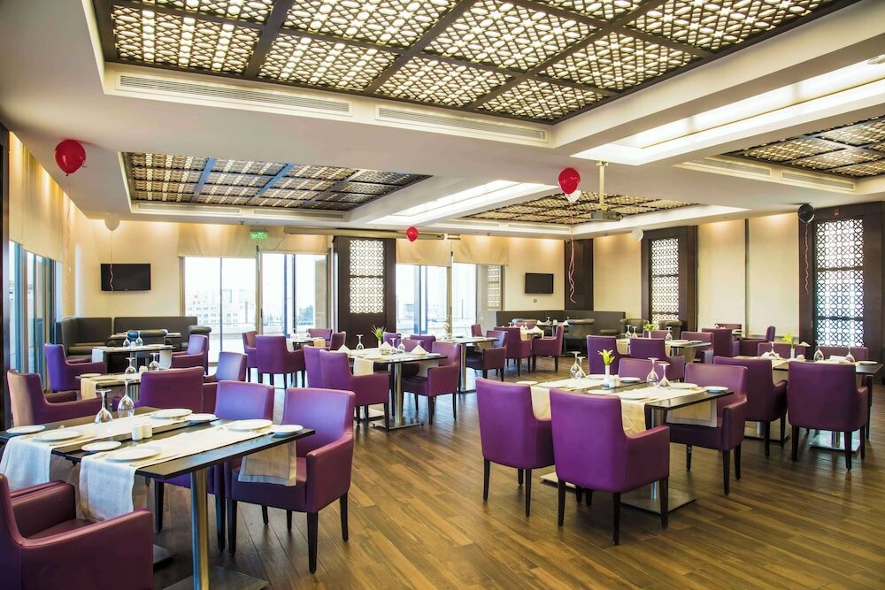 Фото Corp Amman Hotel