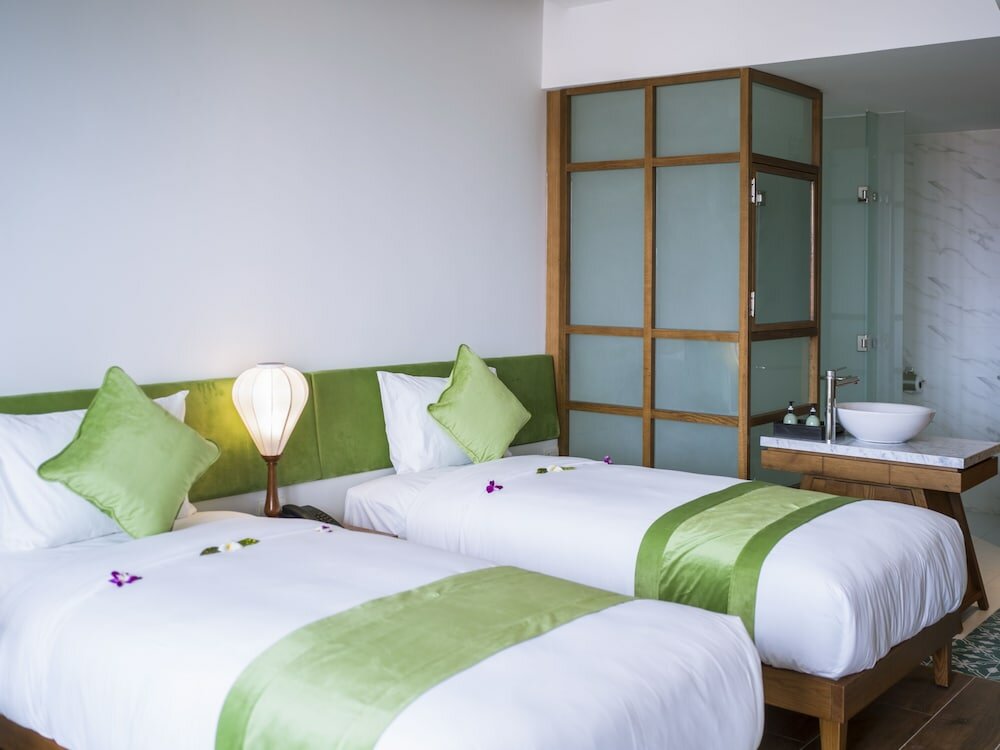 Фото Vinh Hung Old Town Hotel