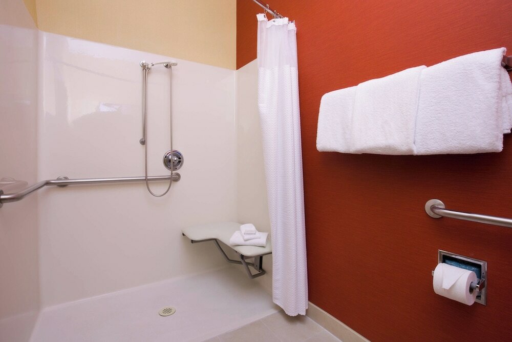 Фото Courtyard by Marriott Roseville