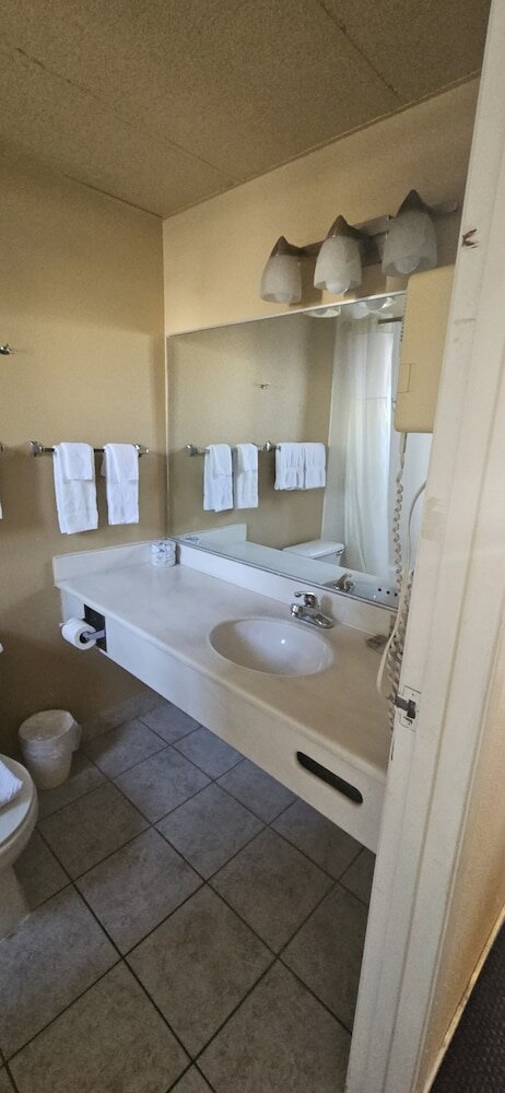 Фото Heritage Inn