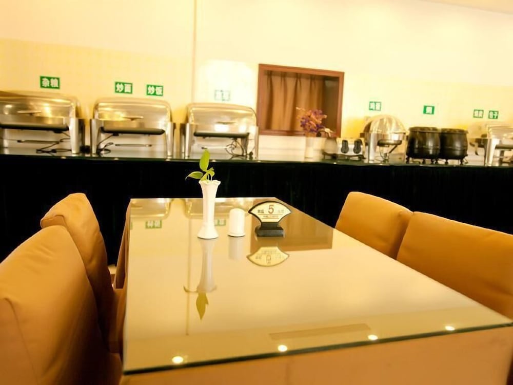 Фото Greentree Inn Nanjing China Gate Subway Station Express