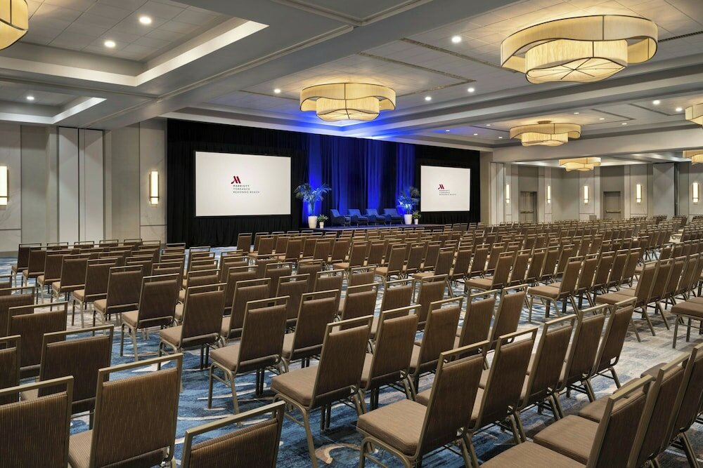 Фото Torrance Marriott Redondo Beach