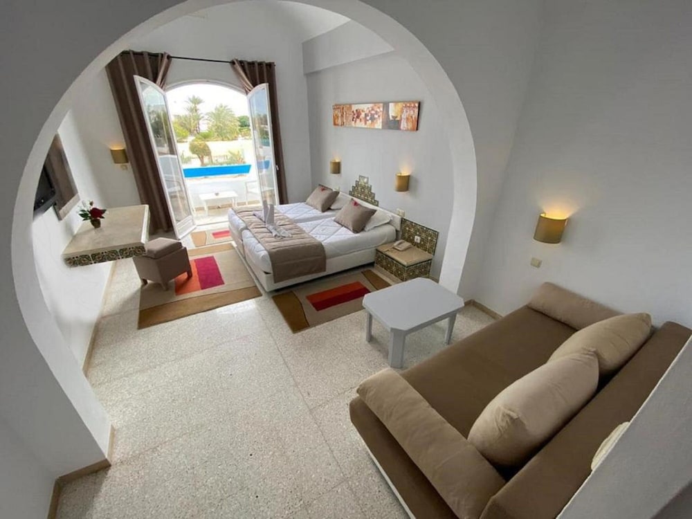 Фото отеля 4