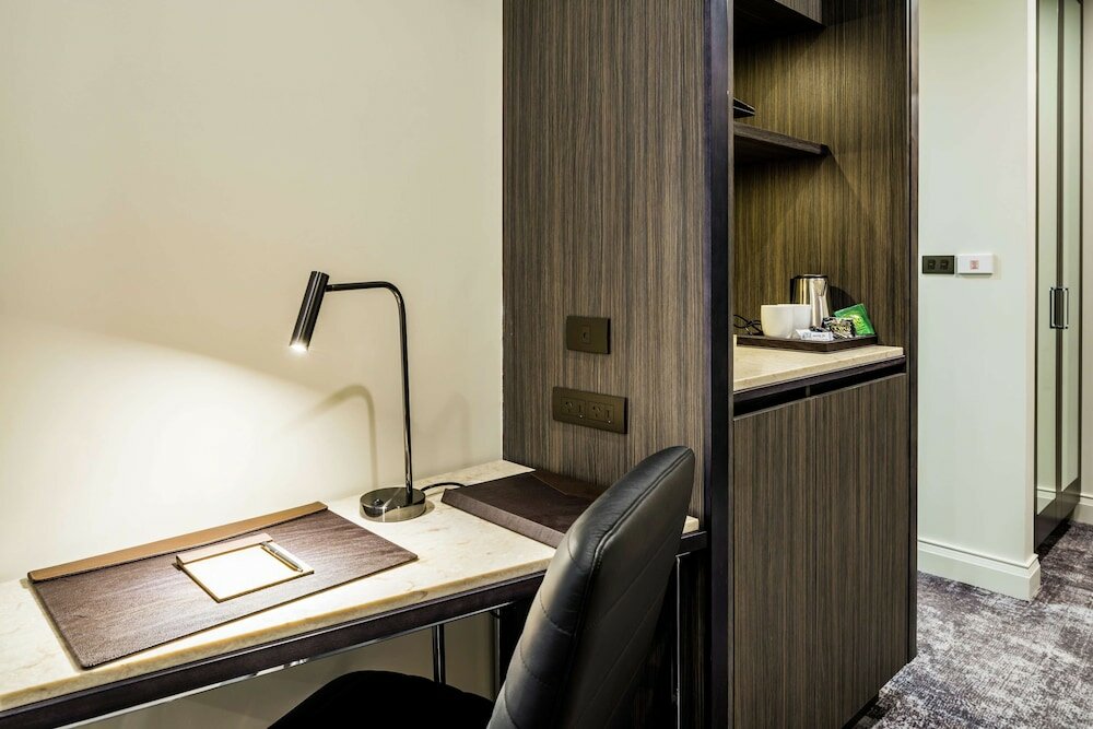 Фото Doubletree by Hilton Wellington