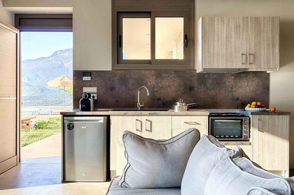 Фото Euphoria Suites