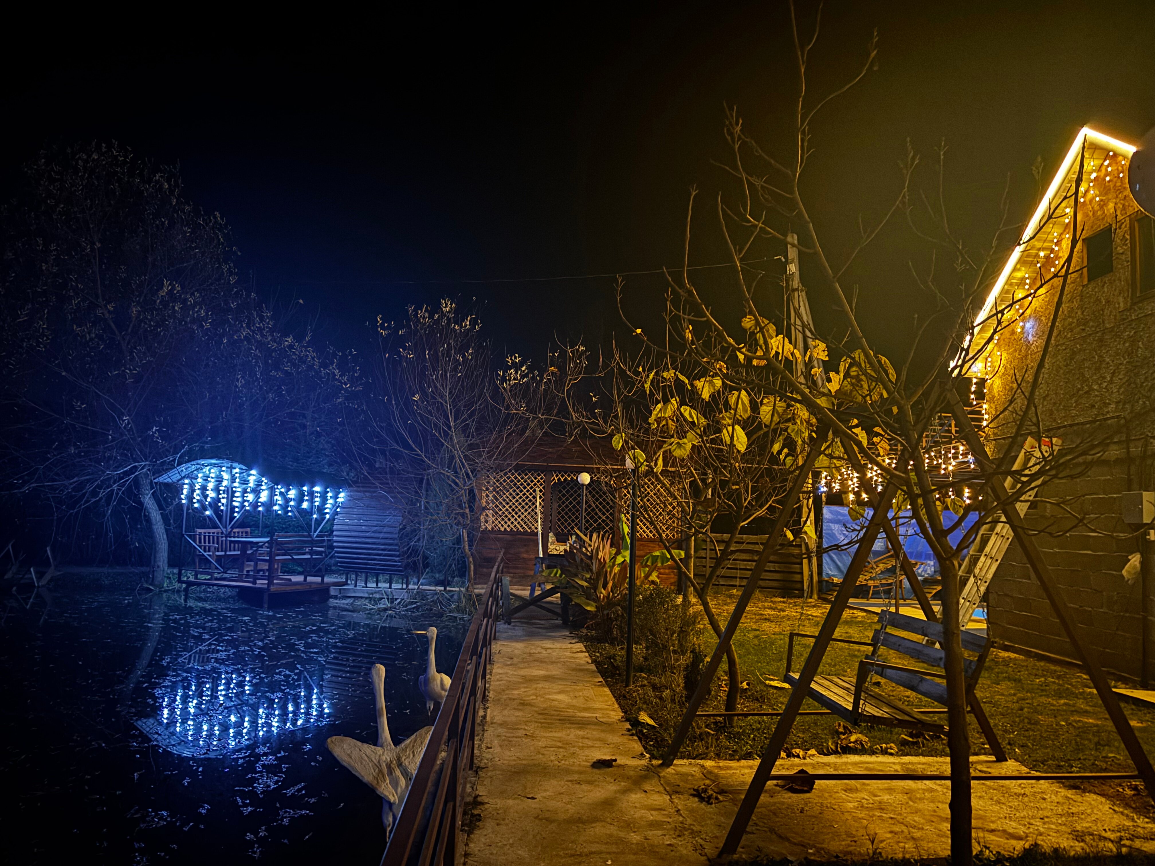 Фото Дом у озера